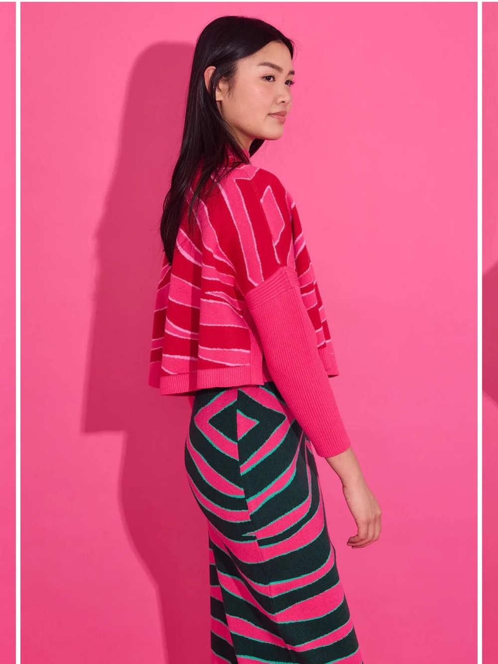Alden Adair Bright Pink and red cropped Sweater NWT - Picture 3 of 4